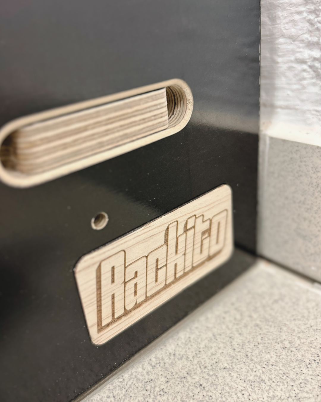 Skiständer für 8 Paar Langlaufski